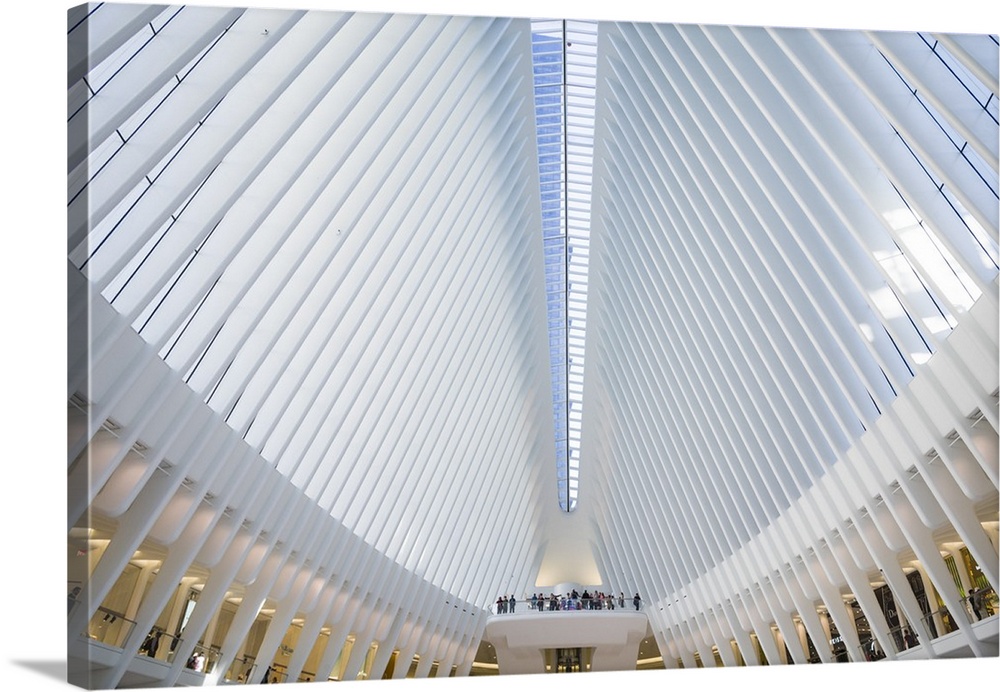 USA, New York, New York City, Lower Manhattan, The Oculus, World Trade Center PATH train station, designed by Santiago Cal...