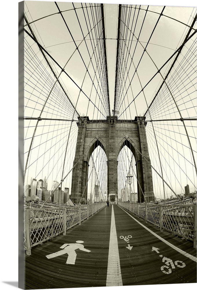USA, New York City, Manhattan,  Brooklyn Bridge at dawn