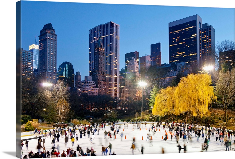 United States of America, New York, New York City, Manhattan, Wollman Ice rink in Central Park