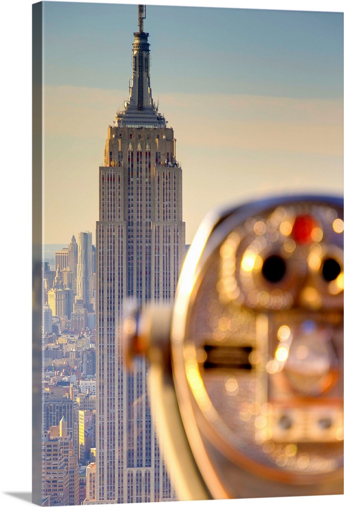USA, New York, Manhattan, Midtown, Empire State Building from Top of The Rock, Rockefeller Center, Tourist Binoculars