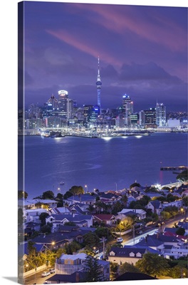 New Zealand, North Island, Auckland, skyline view from Devonport, dawn