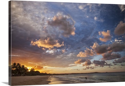 Noosa Beach and the Tasman Sea at sunset, Noosa Heads, Queensland, Australia