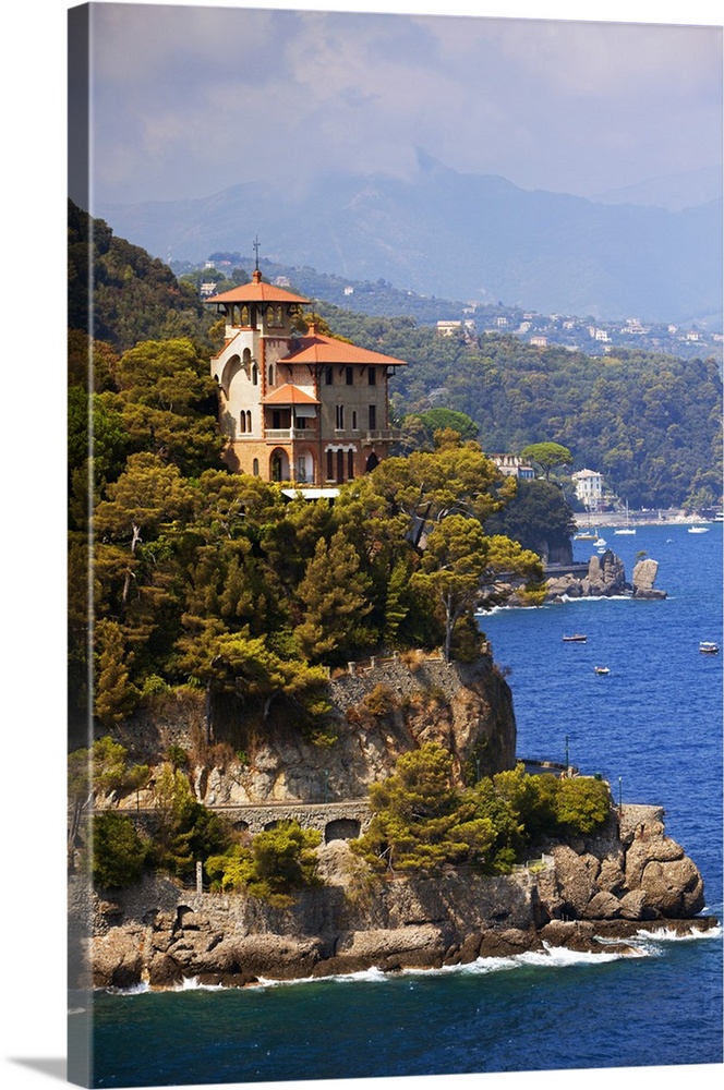 Northern Italy, Italian Riviera, Liguria, Portofino. A castle overlooking the sea in portofino.