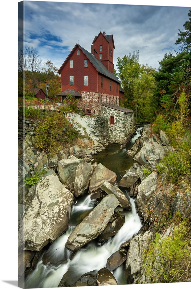 Old Red Mill, Jericho, Vermont,  New England, USA