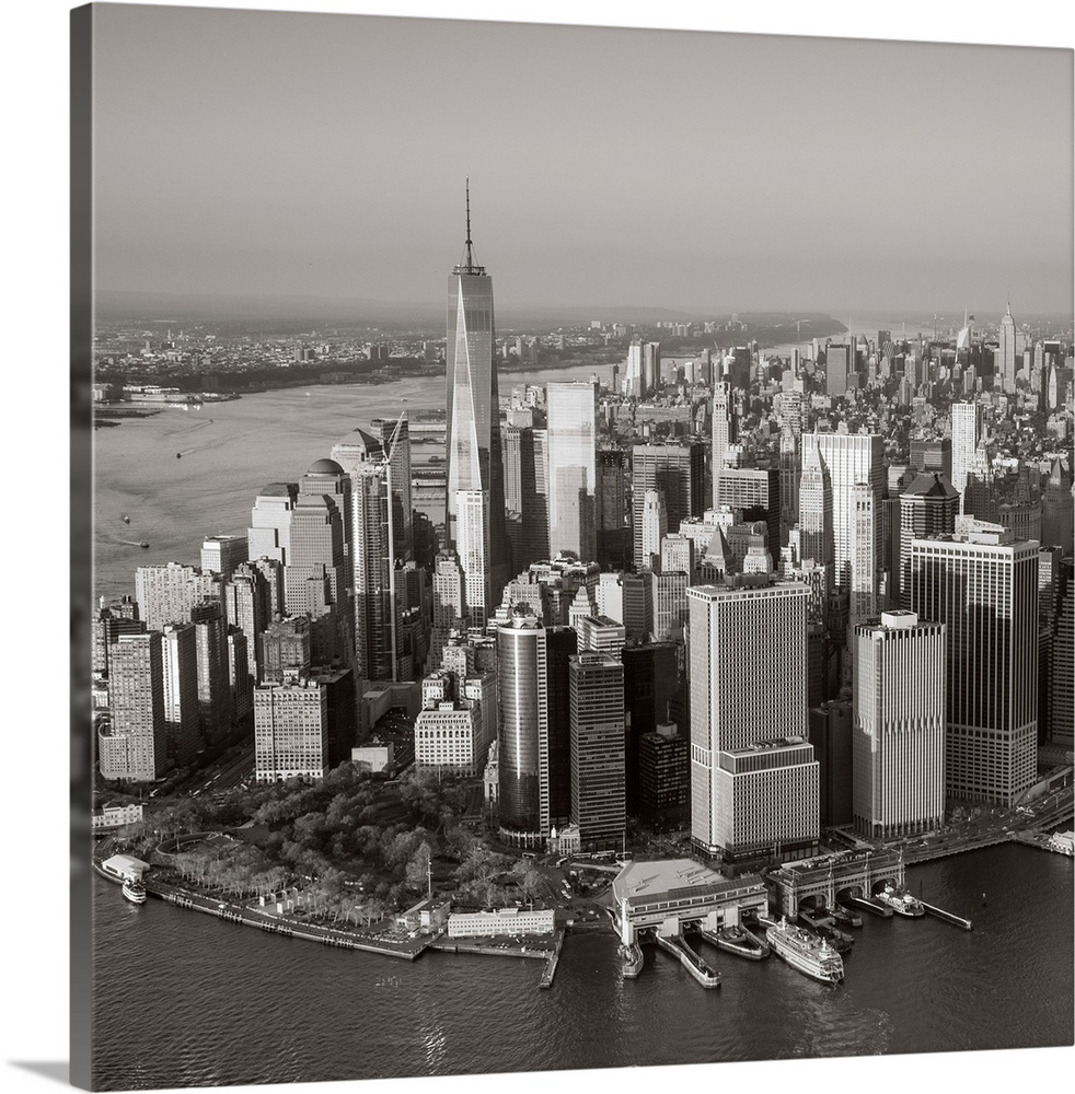 One World Trade Center and Lower Manhattan, New York City, New York, USA.
