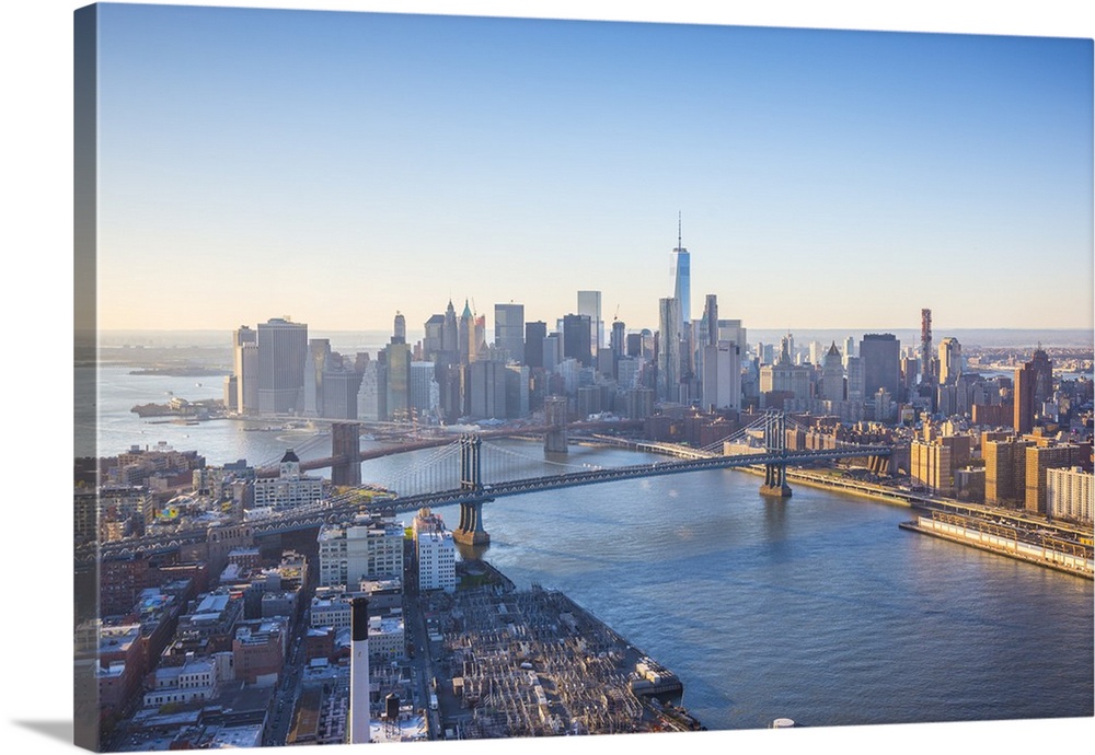 One World Trade Center, Manhattan and Brooklyn Bridges, Manhattan, New York City, New York, USA.