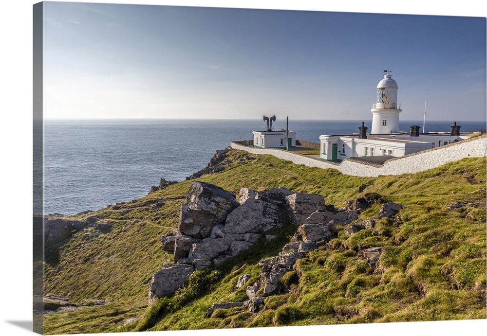 Pendeen Lighthouse, Penwith Peninsula, Cornwall, England.