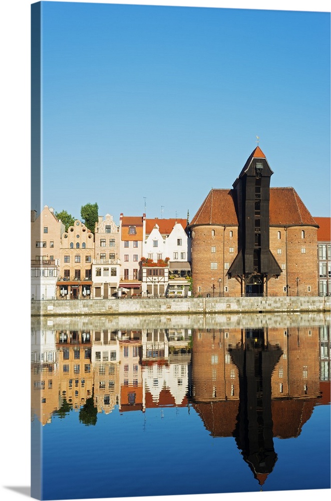 Europe, Poland, Gdansk, canal side houses.