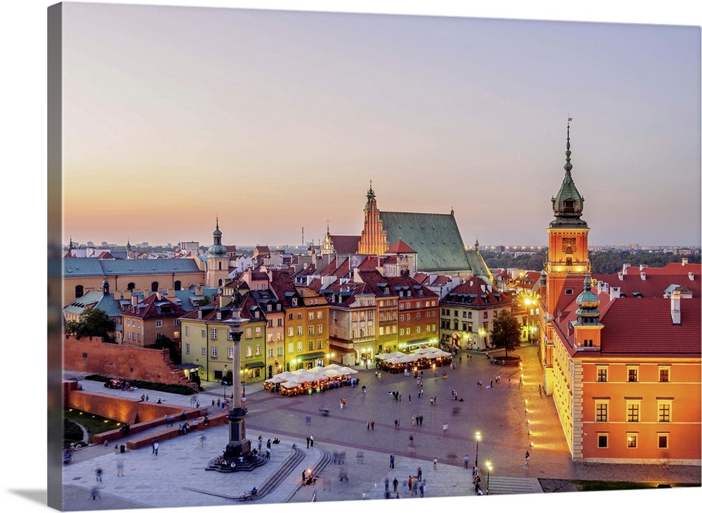 Poland, Masovian Voivodeship, Warsaw, Old Town, Elevated view of the Castle Square at twilight.