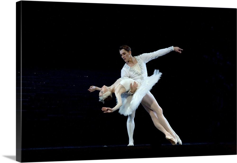 Russia, St.Petersburg, Prince Sigfried dancing with the Swan in the performance of Tchaikovsky's 'Swan Lake'.