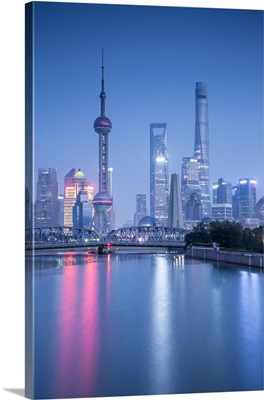 Pudong skyline across the Suzhou Creek and Waibaidu bridge, Shanghai, China