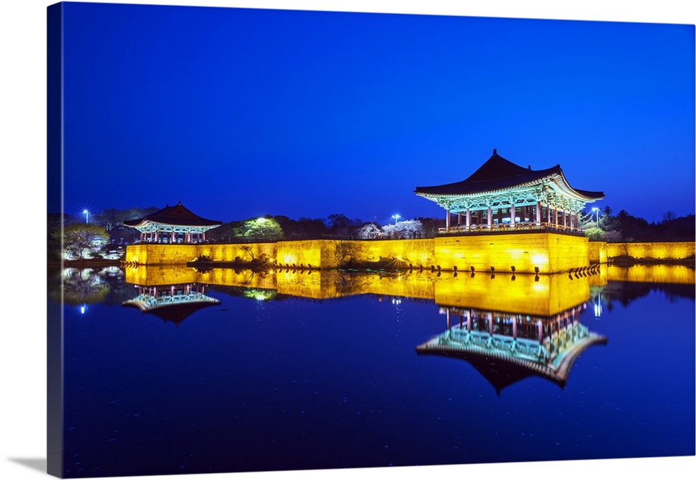 Asia, Republic of Korea, South Korea, Gyeongsangbuk-do, Gyeongju, Imhaejeon site Anapji pond, UNESCO site.