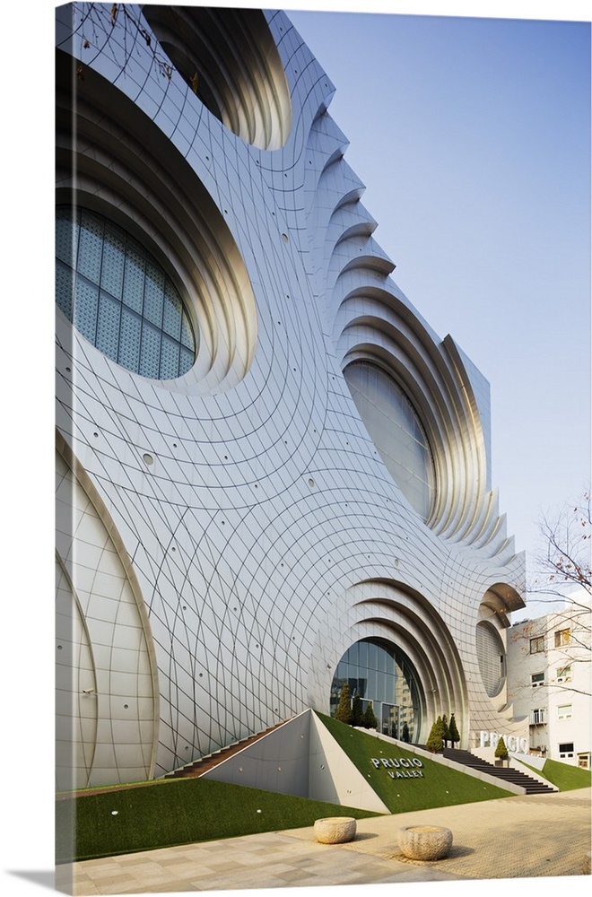 Asia, Republic of Korea, South Korea, Seoul, Kring building, designed by Unsangdong Architects.