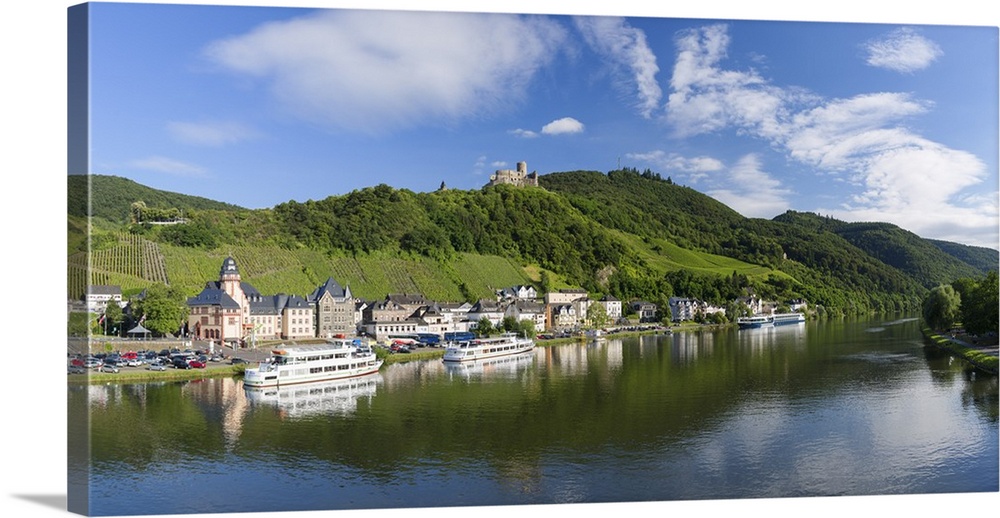 View of River Moselle and Bernkastel-Kues, Rhineland-Palatinate, Germany.