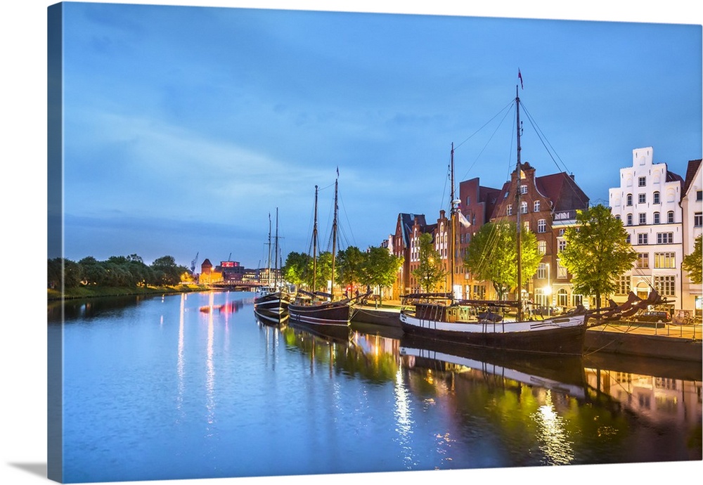 View over river Trave towards old town, Lubeck, Baltic coast, Schleswig-Holstein, Germany.