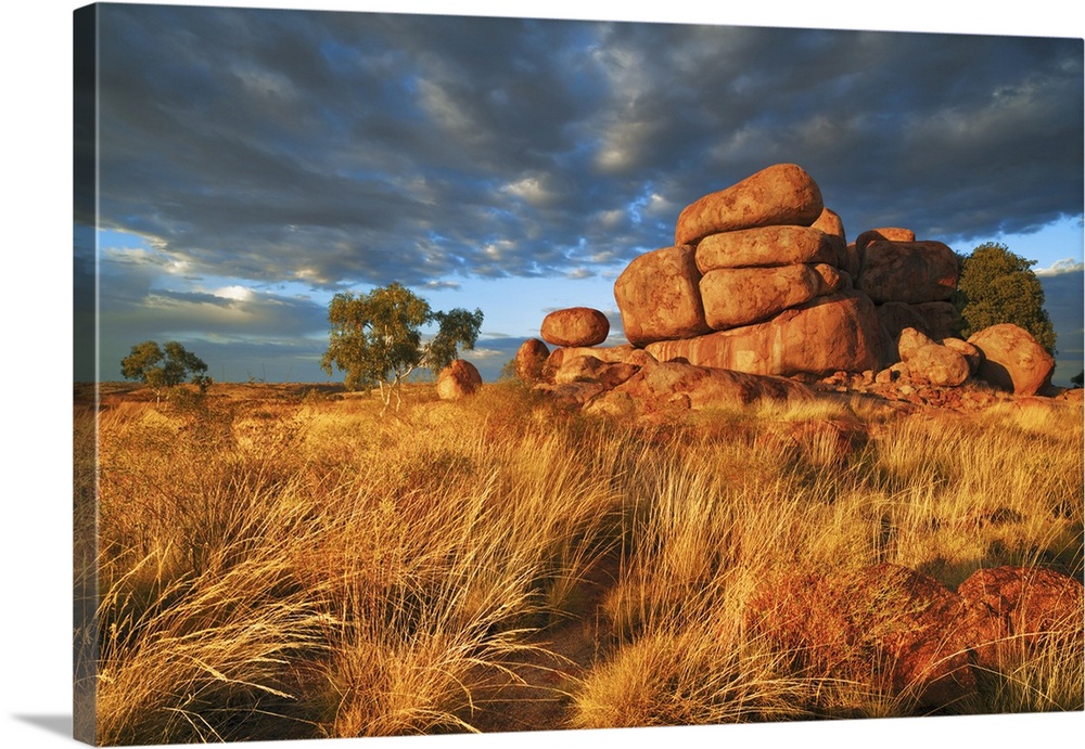 Rock formation at Devils Marbles. Australia, Northern Territory, Devils Marbles. Northern Territory, Australasia, Australia.