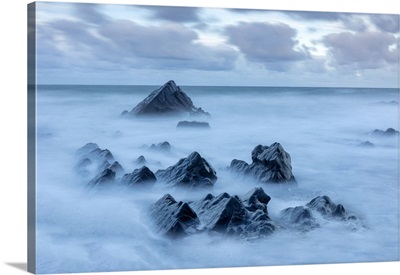 Rocky Outcrops At High Tide, Sandymouth Bay And Beach, Near Bude, North Corwall, England