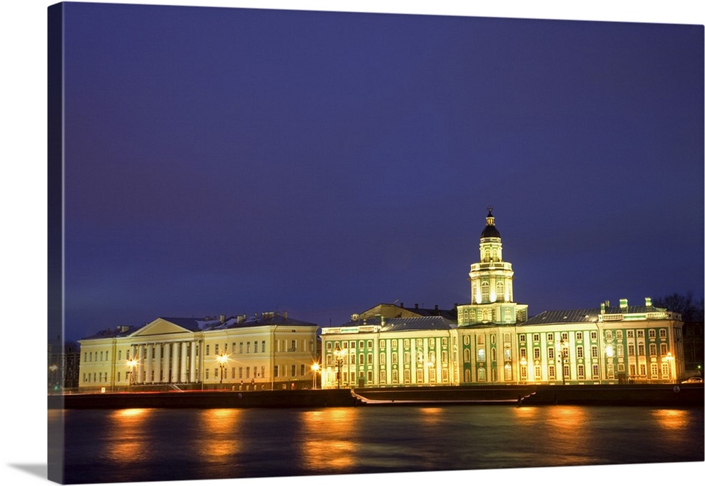 Russia, St. Petersburg, Th Neva River with the Kunstkamera' and part of the State University building beside.