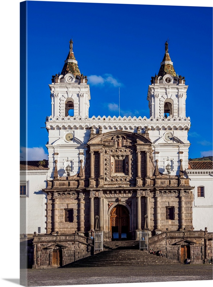 Saint Francis Church and Monastery, Plaza San Francisco, Old Town, Quito, Pichincha Province, Ecuador.