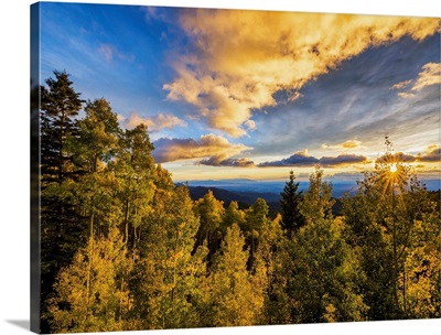 Santa Fe National Forest At Sunset In Autumn, Santa Fe, New Mexico, USA