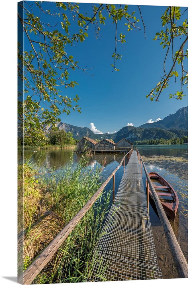 Schlehdorf, Kochel Lake, Bad Tolz-Wolfratshausen district, Upper Bavaria, Germany, Europe. Three boathouses in the Kochel ...