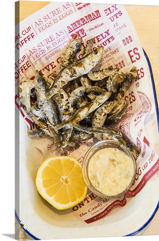 Seaside lunch, Teignmouth, Devon, UK.