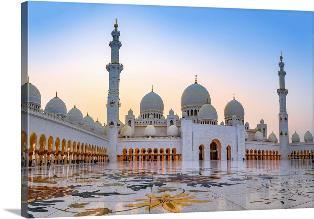 Sheikh Zayed Grand Mosque, Abu Dhabi, United Arab Emirates