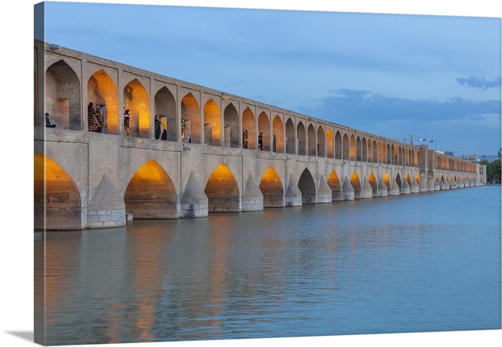 Si-o-se-pol, Allahverdi Khan Bridge at night, Zayanderud river, Isfahan, Isfahan Province, Iran.