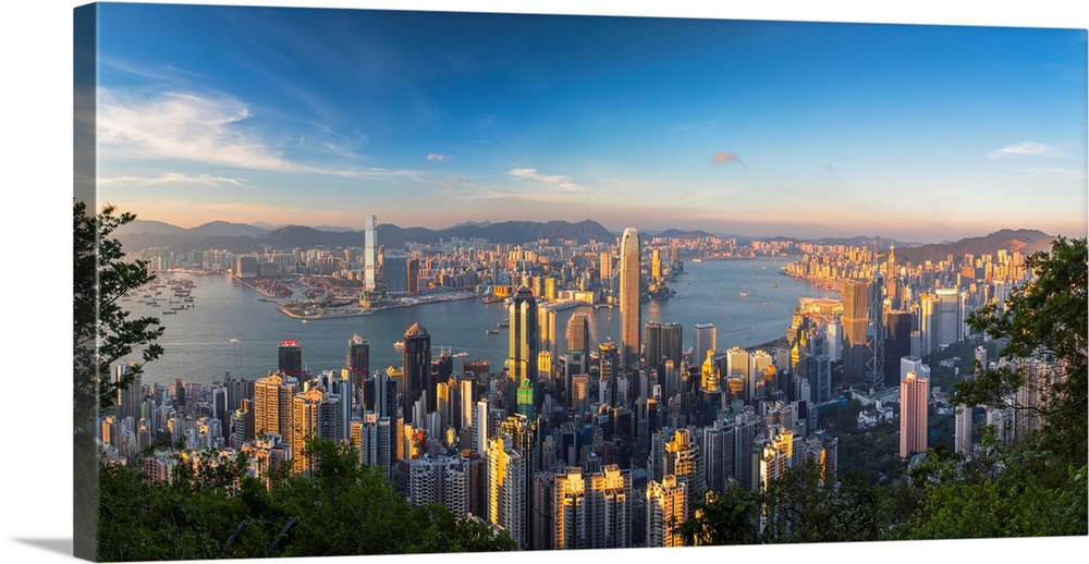 Skyline Of Hong Kong Island And Kowloon From Victoria Peak, Hong Kong Island, Hong Kong
