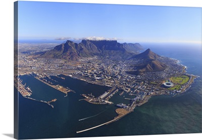 South Africa, Western Cape, Cape Town, Aerial View of Cape Town and Table Mountain