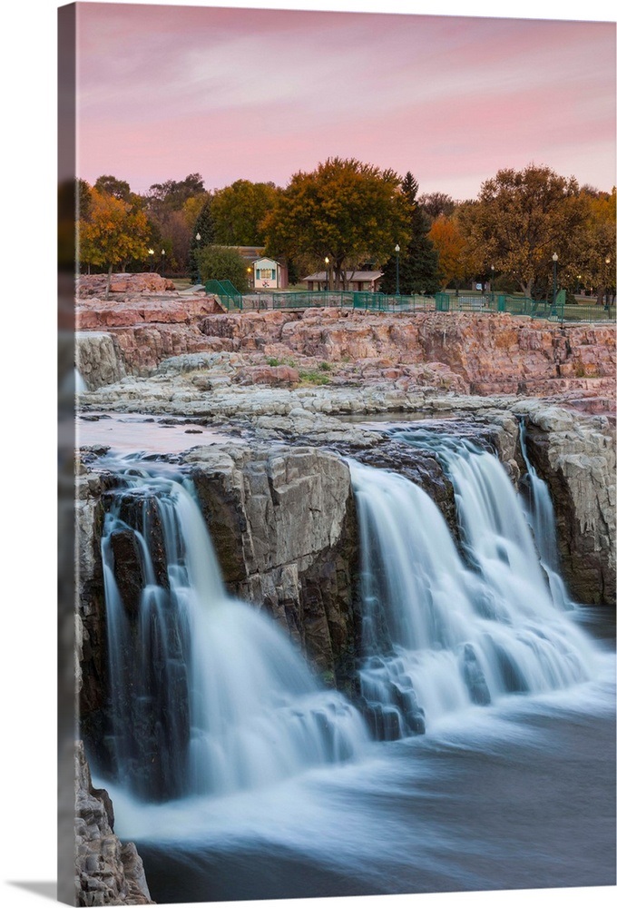 South Dakota, Sioux Falls, Sioux Falls Park Wall Art, Canvas Prints