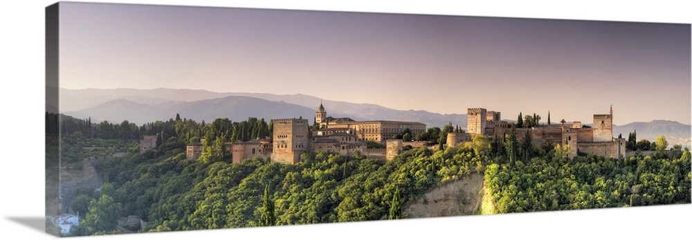 Spain, Andalucia, Granada, Alhambra Palace Complex (UNESCO Site)