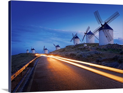 Spain, Castile, La Mancha, Consuegra, Windmills At Dusk