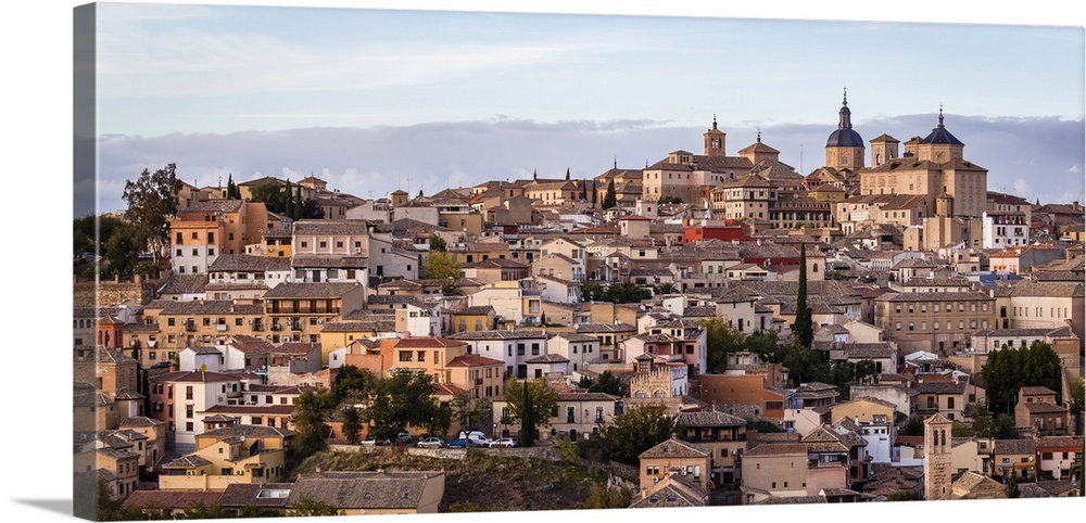 Spain, Castilla-La Mancaha, Toledo, View of old town from the "Mirador del Valle" viewpoint.