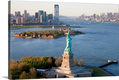 Statue of Liberty (Jersey City, Hudson River, Ellis Island, NY