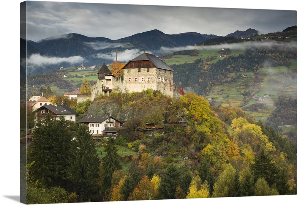 An autumnal view of Summersberg Castle, Gufidaun, Gudon, Bolzano province, valley of the Eisack, South Tyrol, Italy, Europ...