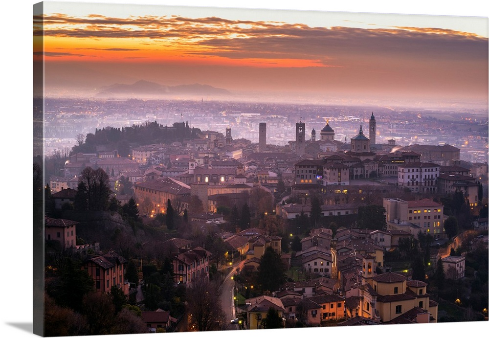 Sunrise in Citta Alta, Bergamo, Bergamo province, Lombardy district, Italy, Europe.