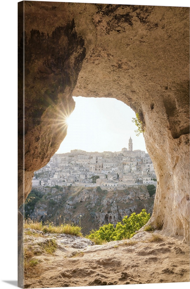 Sunset from a grotto cave in La Murgia Belvedere, Matera, Basilicata, Italy. Unesco site and European Capital of Culture 2019