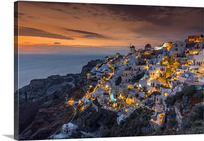 Sunset view, Oia, Santorini, South Aegean, Greece