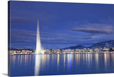 Switzerland, Geneva, Lake Geneva and Jet d'Eau Fountain