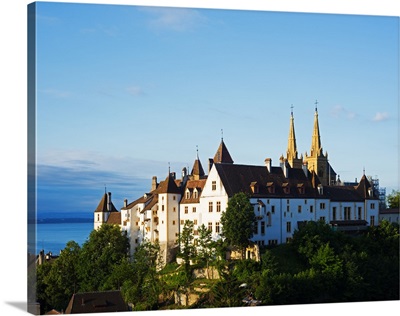Switzerland, Neuchatel, 15th century chateau and cathedral