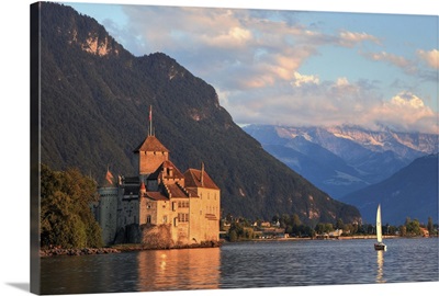 Switzerland, Vaud, Montreaux, Chateau de Chillon and Lake Geneva