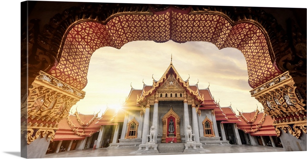 Thailand, Bangkok, Wat Benchamabophit (Marble Temple).