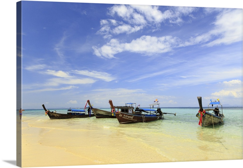 Thailand, Krabi Province, Ko Phi Phi Don Island.