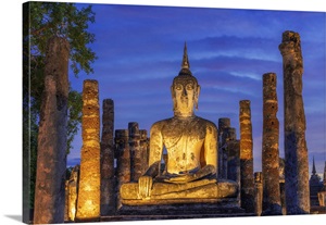 Thailand, SUKhothai Province, SUKhothai, Wat Mahathat Illuminated At Dusk image thumbnail