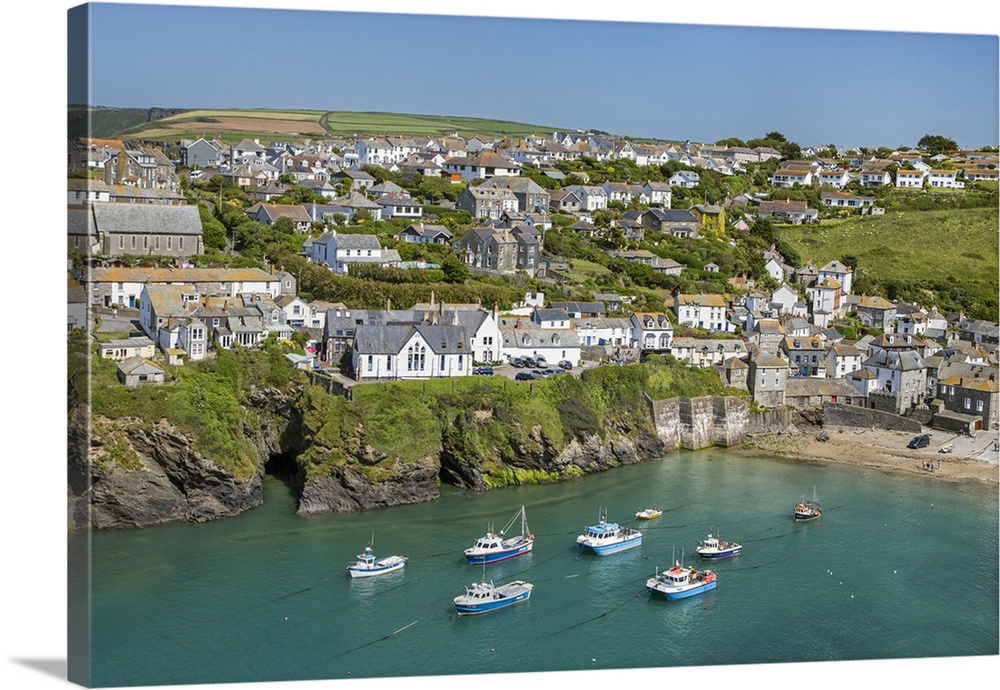 England,UK, Port Isaac, Cornwall. The harbour and picturesque village of Port Isaac situated on the North Cornish coast. T...