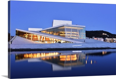 The Opera House, Norwegian National Opera and Ballet, Oslo, Norway
