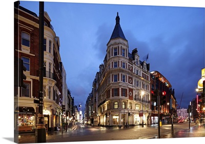 The Shaftesbury Avenue is home of some of the major theatres in London's West End