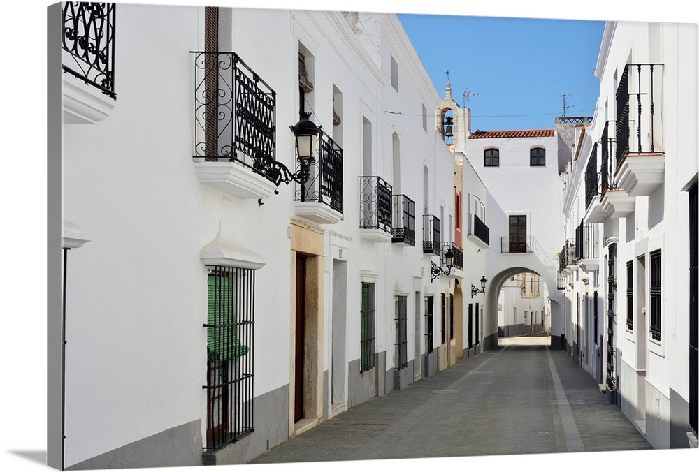The white washed houses of Olivenza. Extremadura, Spain.