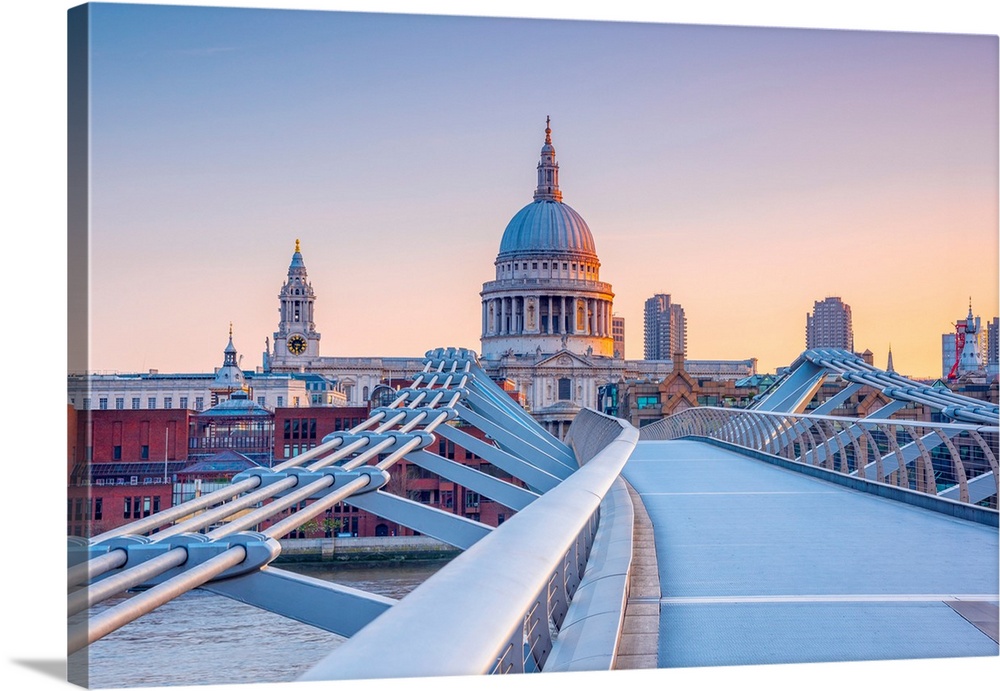 UK, England, London, St. Paul's Cathedral and Millennium Bridge over River Thames.